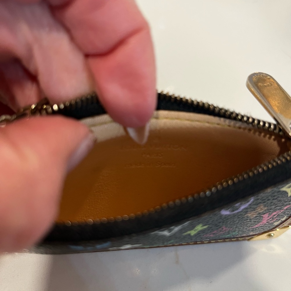 EUC LV Murakami coin pouch/key chain - Picture 7 of 8